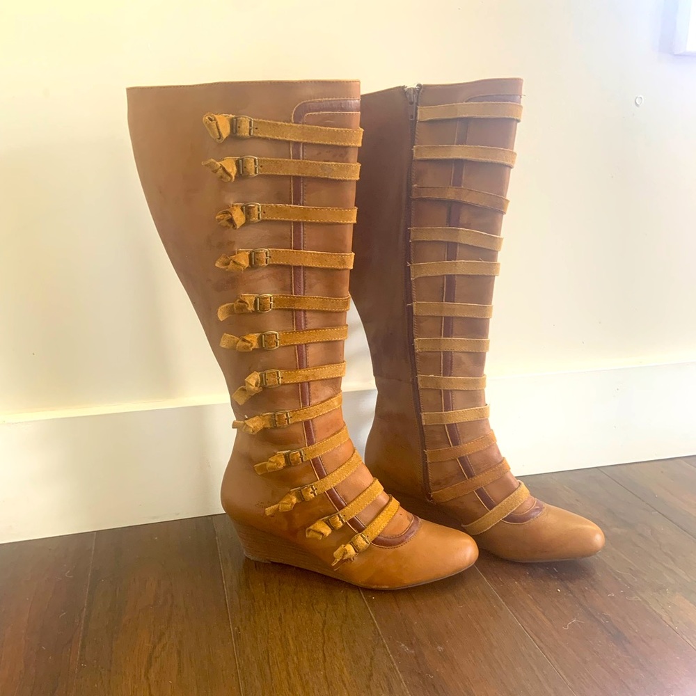 Joyfolie Faye Women's size 9